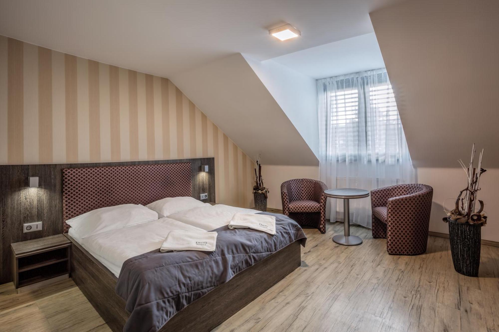 Hotel Beta Bzenec Exterior photo